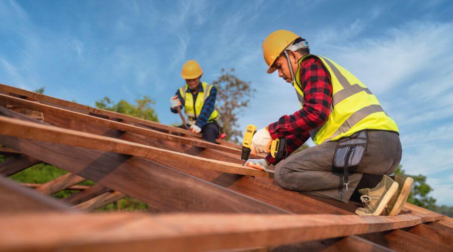 Professional gutter cleaning in Rosebush, MI